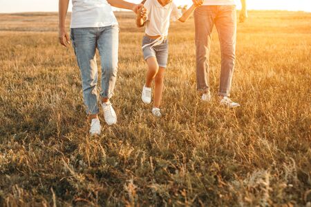 Schlafrituale für die ganze Familie: Tipps für ruhige Nächte