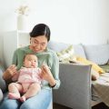 Wie wählt man die richtige Krankenversicherung für sein Baby in Deutschland?