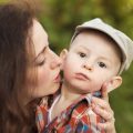 Sensorische Entwicklung: Wie Babys ihre fünf Sinne im ersten Jahr erkunden