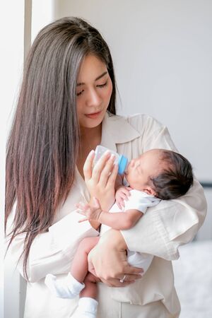 Wundschutz beim Baby: Wirksame Pflege gegen Windeldermatitis & wunde Stellen